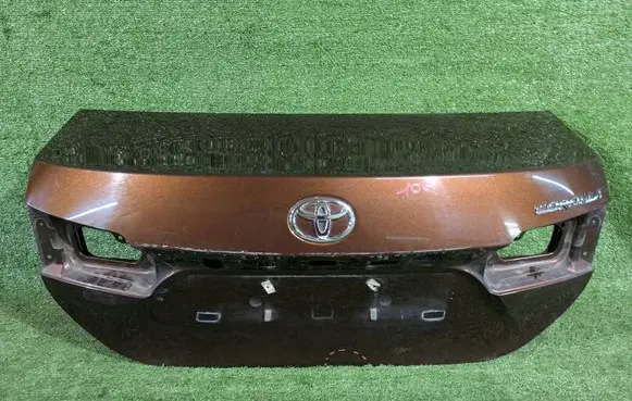 Toyota Corolla E160 E170 Truck tailgate 