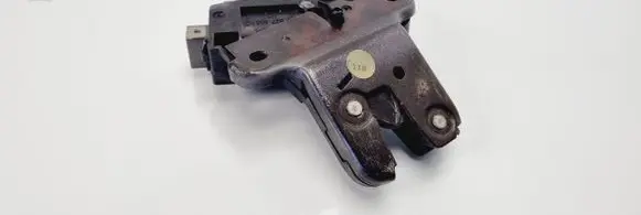Volkswagen Jetta V Tailgate/trunk/boot lock/catch/latch 4E0827645 4F5827505