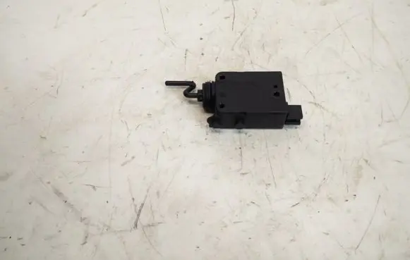 Saab 9-3 Ver1 Fuel tank cap lock 4493300T