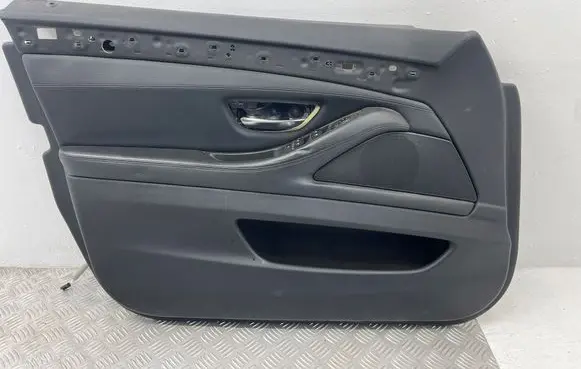 Front door card panel trim
