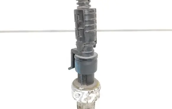 Opel Zafira B Air conditioning (A/C) pressure sensor 9131721 31K8MX4