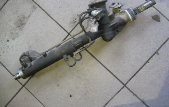 Ford Focus Steering rack 34011767LH