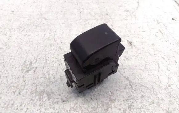 Toyota Corolla Verso AR10 Electric window control switch 848100F010 37181A301A