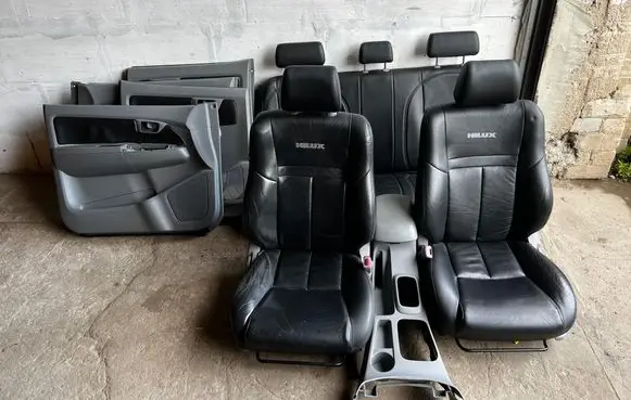 Toyota Hilux (AN10, AN20, AN30) Interior set