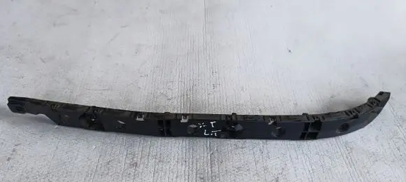 Nissan X-Trail T32 Rear bumper mounting bracket 852214CE0A