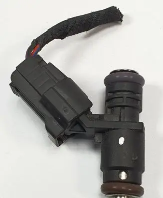 Skoda Fabia Mk3 (NJ) Fuel injector 04E906031F