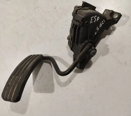 Renault Espace - Grand espace IV Accelerator throttle pedal 8200007513