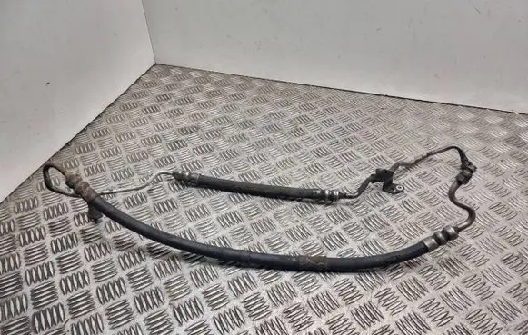 Power steering hose/pipe/line
