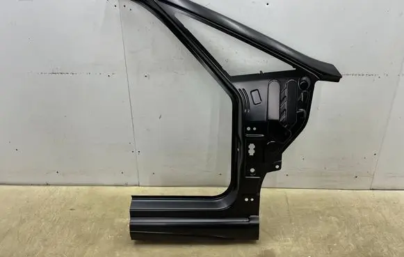 Cupra Born Front quarter panel 10e809606a