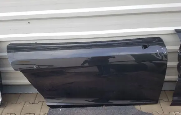 Audi R8 42 Front door window glass four-door 2008R
