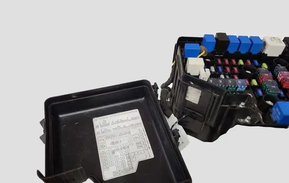 Hyundai Santa Fe Fuse box set