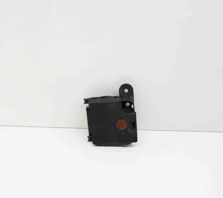 Audi A4 S4 B8 8K Current control relay K98K051B