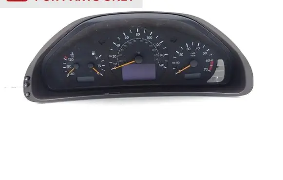 Mercedes-Benz CLK AMG A208 C208 Speedometer (instrument cluster) A2085404111