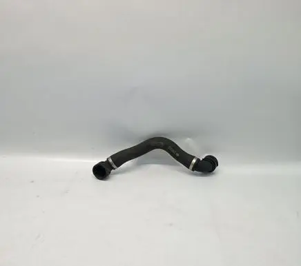 Mercedes-Benz C W205 Engine coolant pipe/hose A2055010082