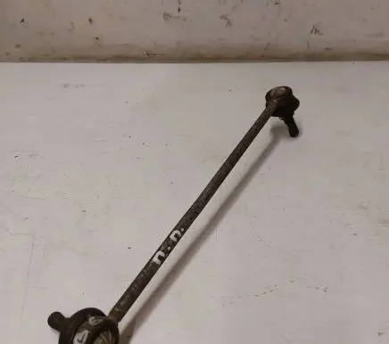 Volkswagen PASSAT B6 Front anti-roll bar/stabilizer link 
