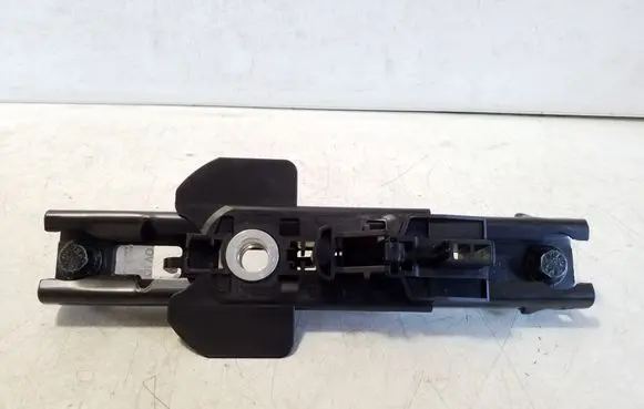 Volvo XC60 Seat belt adjustment rail 32341210