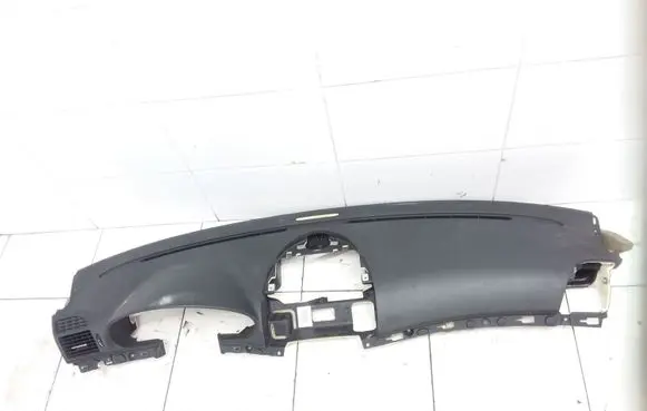 Mercedes-Benz E W211 Dashboard A2118800887 20081015 9178741