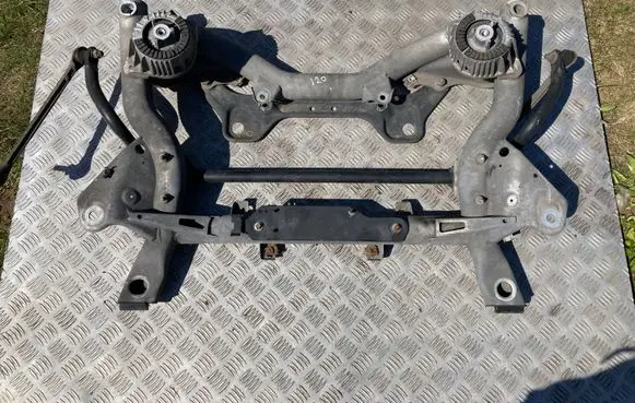 Mercedes-Benz C W204 Front subframe