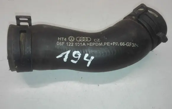 Audi TT TTS Mk2 Engine coolant pipe/hose 06F122101A