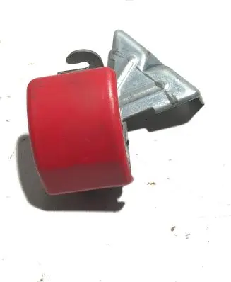 Volvo C30 Engine bonnet (hood) release handle