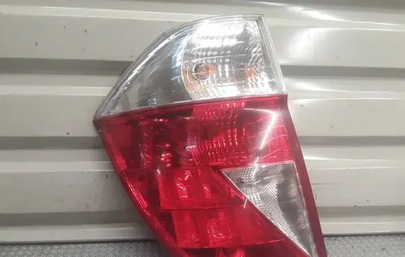 Honda FR-V Rear/tail lights 