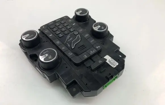 Volvo V40 Climate control unit 31398642