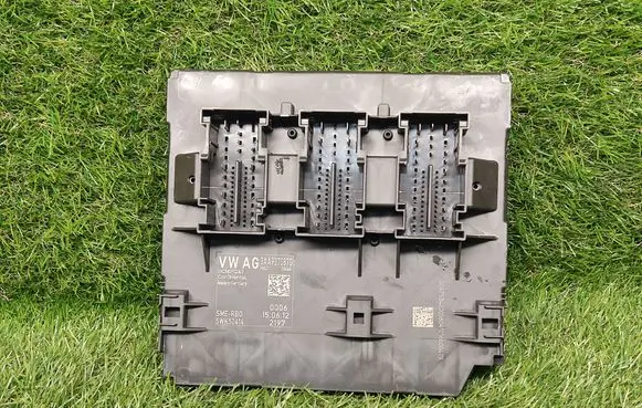 Volkswagen PASSAT B7 Comfort/convenience module 3AA937087G 5WK50414