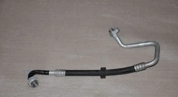 Porsche Cayenne (92A) Air conditioning (A/C) pipe/hose 7P5820744G