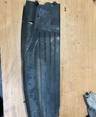 Radiator trim