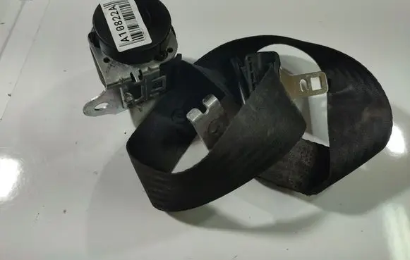 Ford Focus C-MAX Rear seatbelt 601597700D