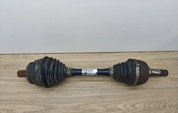 Volvo V70 Front driveshaft P30735120