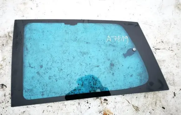 Lancia Phedra Rear side window