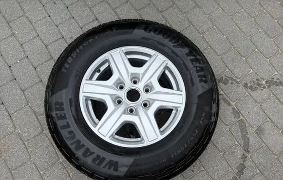 Volkswagen Amarok II R17 spare wheel 