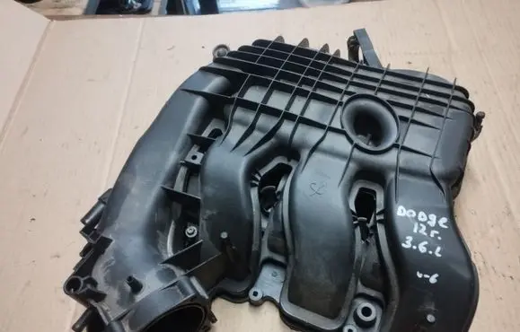 Chrysler Town & Country V Intake manifold 05184070AK