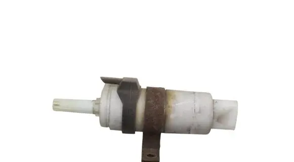KIA Sportage Headlight washer pump 