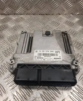 Opel Insignia A Engine control unit/module 55576906 0281017105 55575349