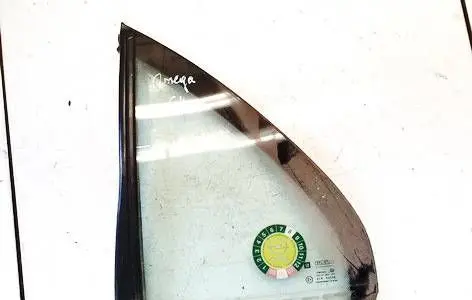 Opel Omega B1 Rear vent window glass DOT24M40AS2