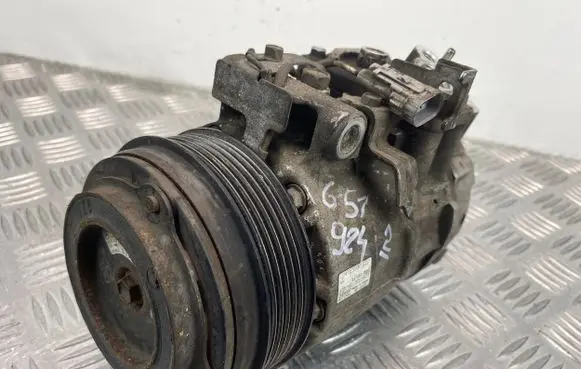 Mercedes-Benz E W212 Air conditioning (A/C) compressor (pump) A0008302600