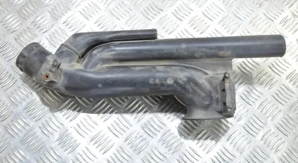 Opel Astra H Air intake duct part 55351756 14981480