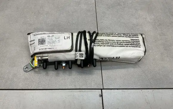 Volkswagen PASSAT B8 Seat airbag 3G0880241F