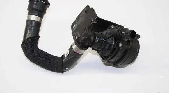 BMW X5 G05 Electric auxiliary coolant/water pump 8840614