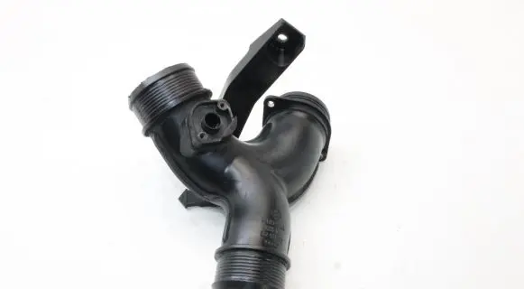 Audi Q7 4L Intercooler hose/pipe 4L0145795