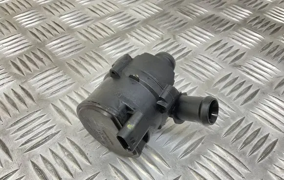 Volkswagen PASSAT B8 Electric auxiliary coolant/water pump 5G0965561
