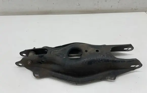 Mercedes-Benz C W205 Rear upper control arm/wishbone A2053521900