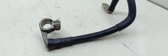 Volkswagen PASSAT B6 Negative earth cable (battery) 1T0971235A