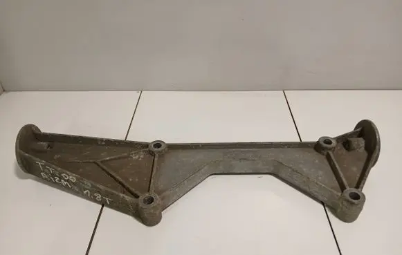 Audi TT Mk1 Rear differential/diff mount bracket 1J0599287C