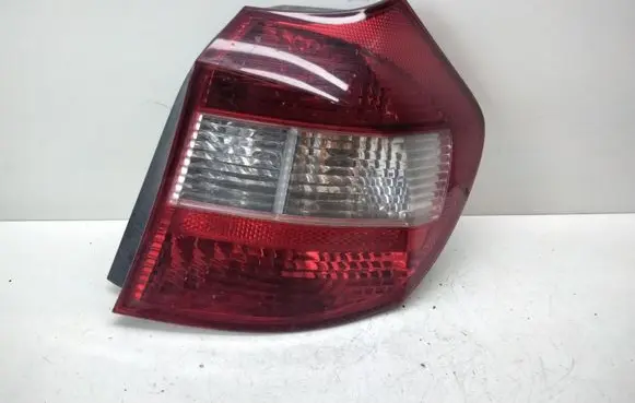 BMW 1 E81 E87 Rear/tail lights 6924502