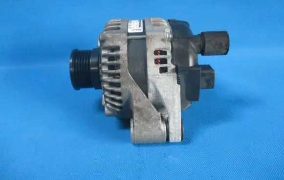 Fiat Doblo III Generator/alternator 52083170