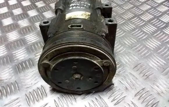 Ford Mondeo MK II Air conditioning (A/C) compressor (pump) F8FH19D786BA