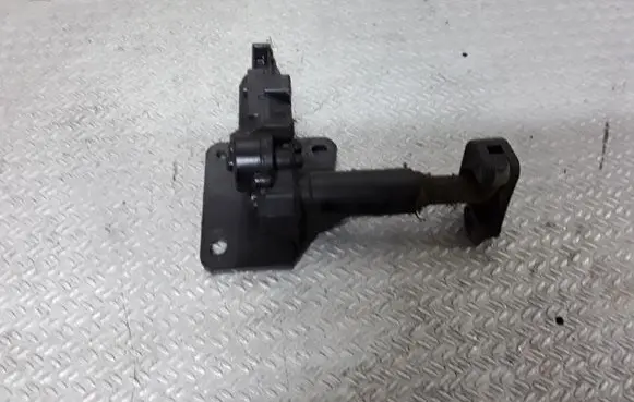 Chrysler Voyager Vent window/glass motor 5191419
